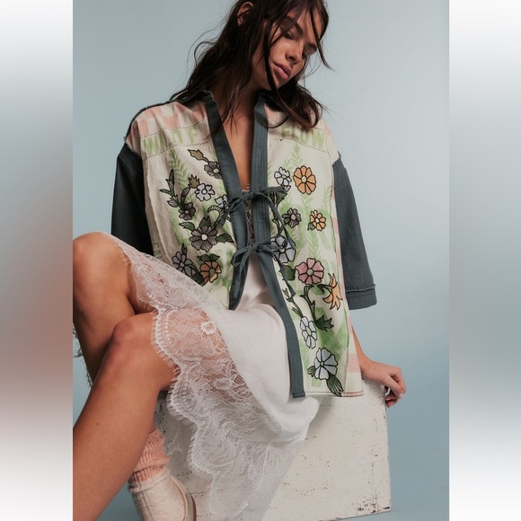 Free People Presses in Flowers Kimono Top - Picture 1 of 9